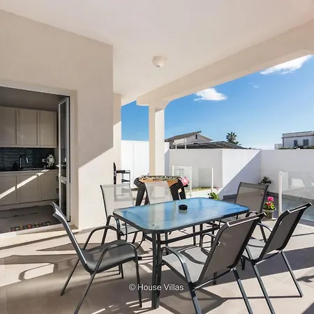 Apartment House&villas - Falaride *